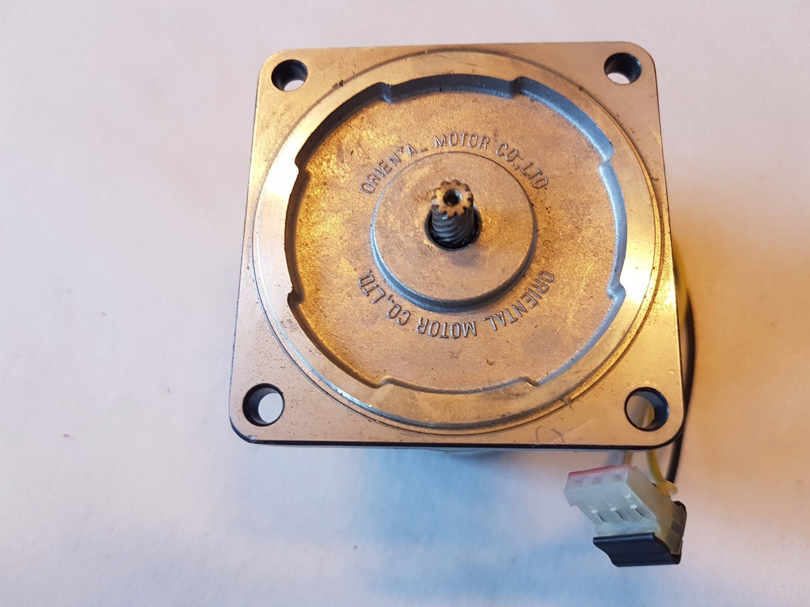 Oriental Motor 4RK24GN CE Reversible motor 18 24 24 W 220 230 240 50 Hz 1250 Rpm