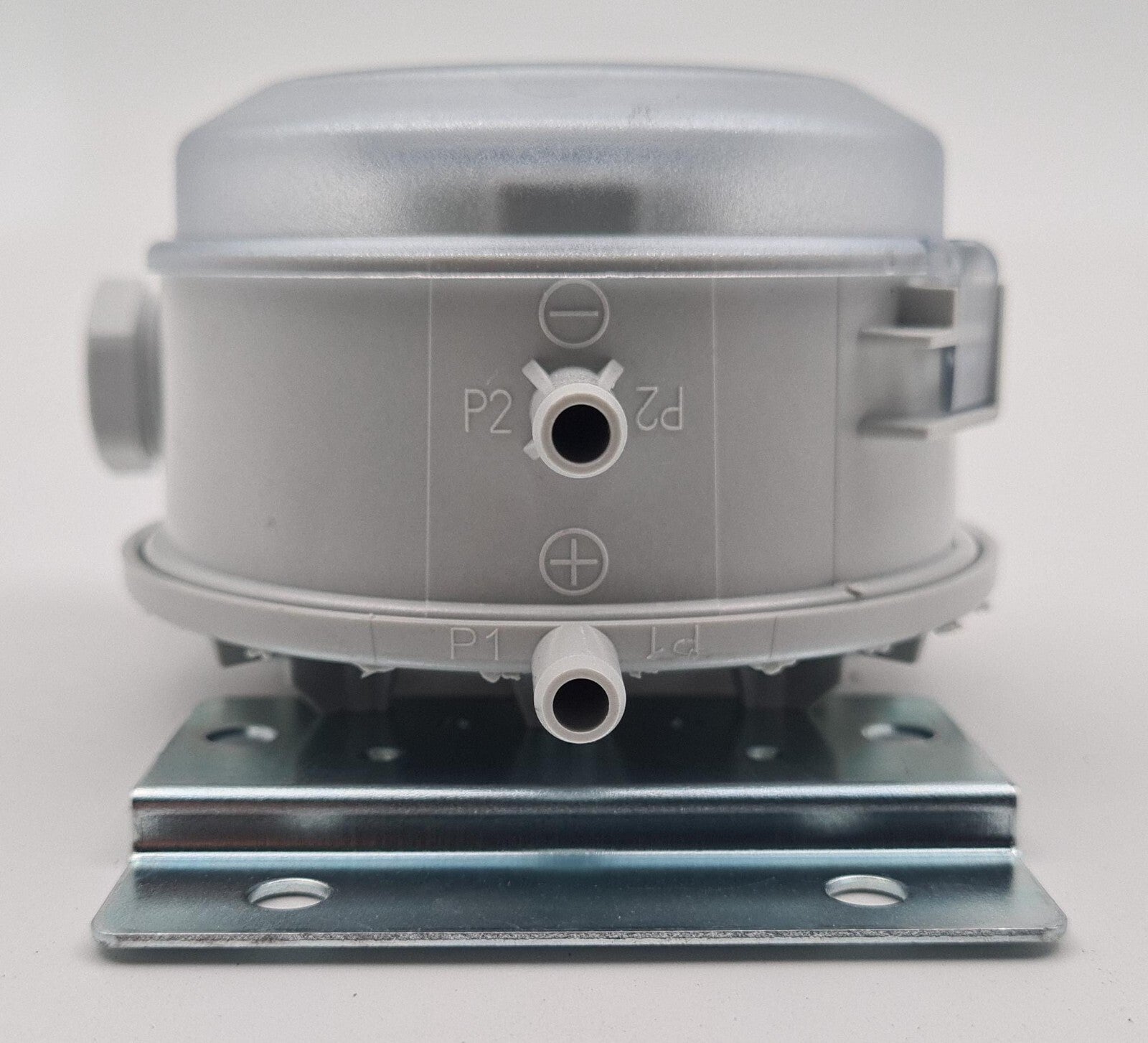 Huba Control 604.S100020 Diff Pressure Switch 0.5-5mbar