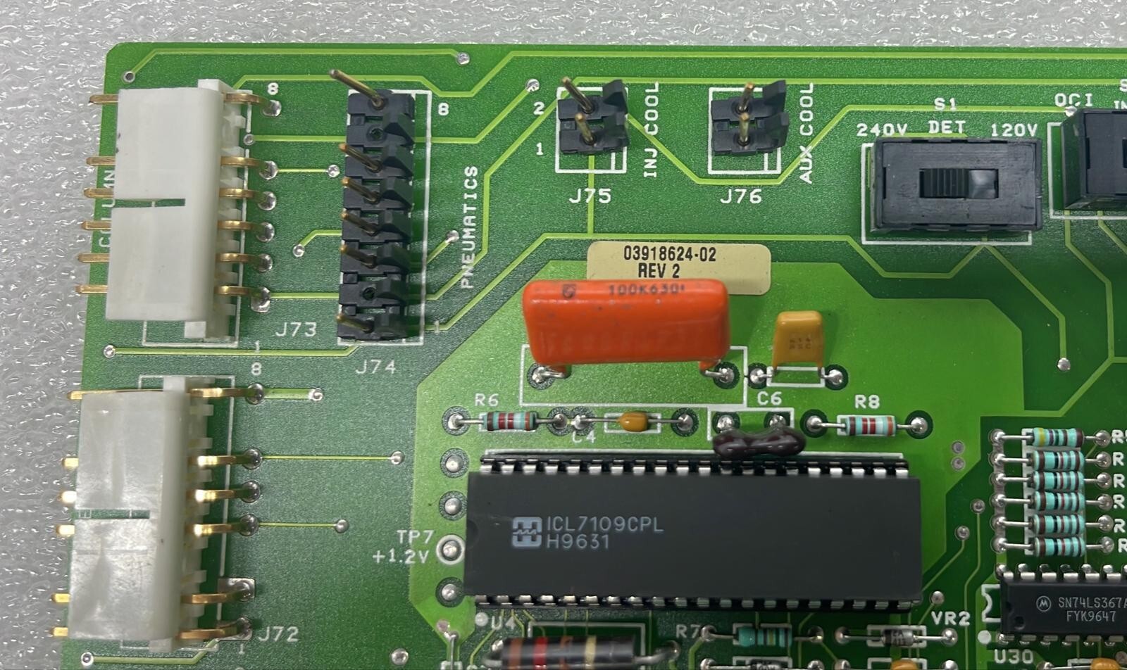 VARIAN TEMPERATURE CONTROL PCB ASSY 03-918624-00 SCHEM 03-918627-00