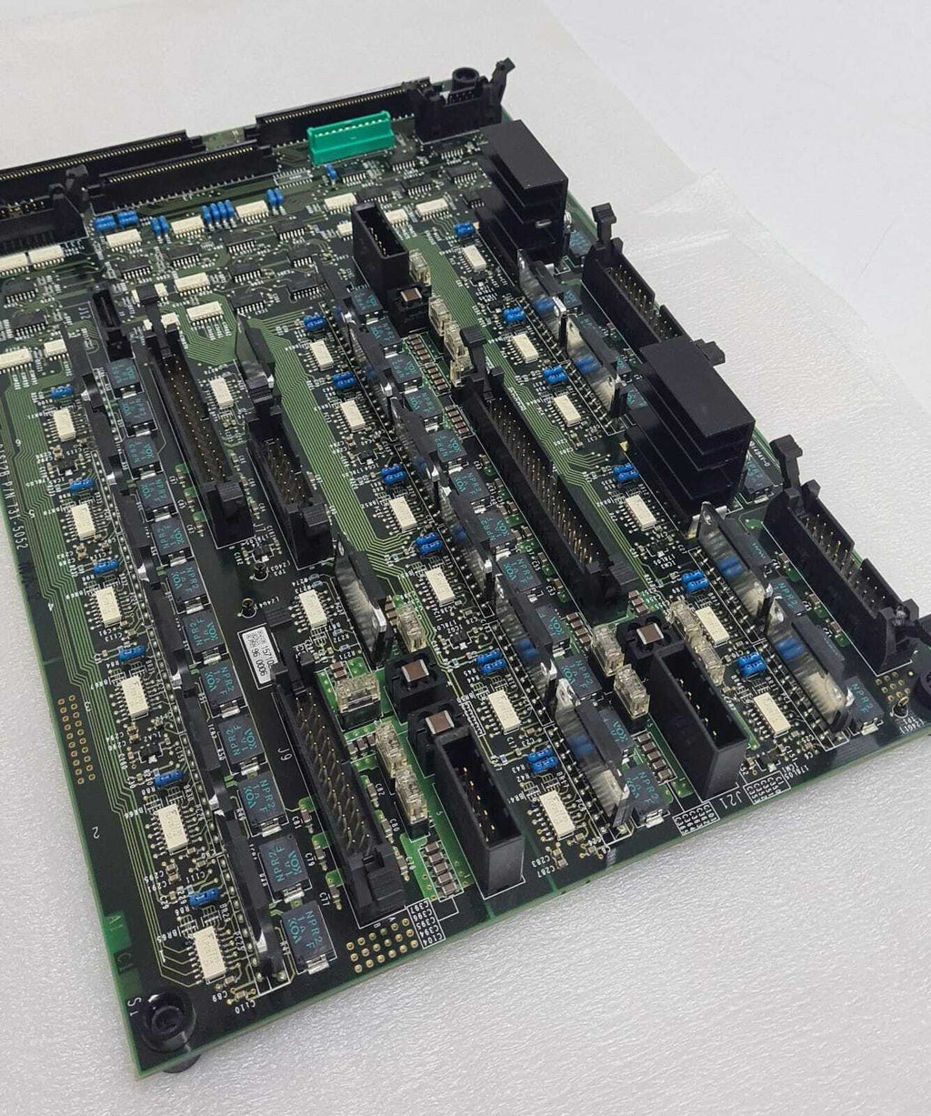 HITACHI DIST2B P/N 731-5052 Distribution Control Board C 17315152