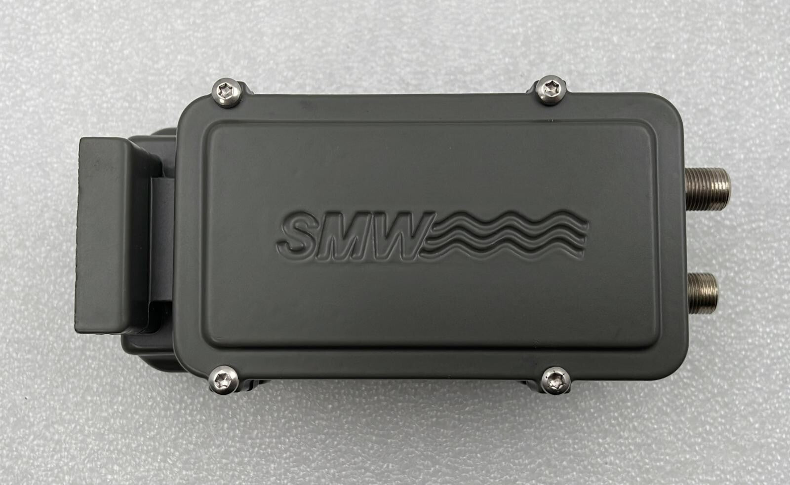 SMW Microwave SMW WDL Digital Gain 52 dB typ NF 0.8 dB typ