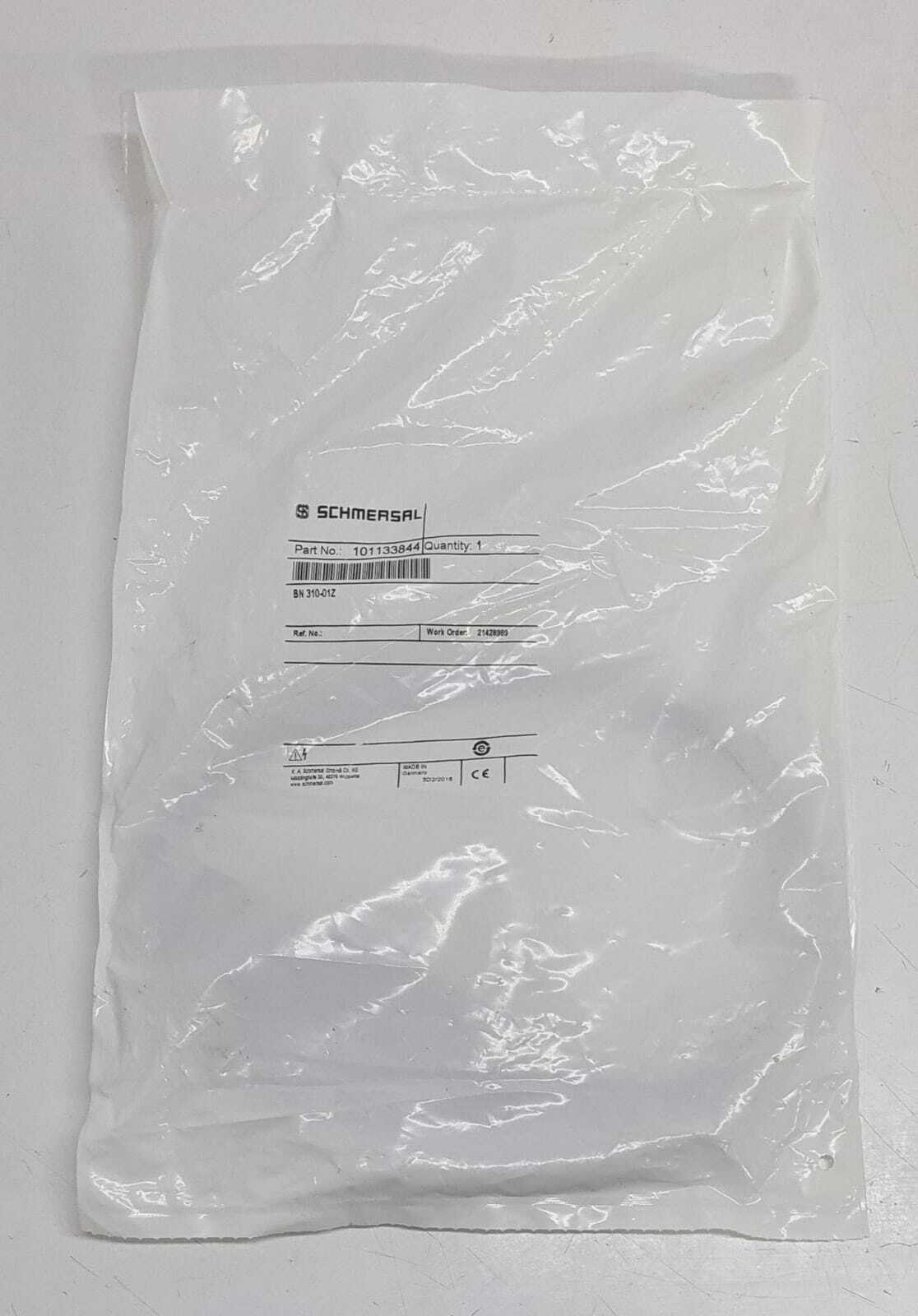 NEW SEALED - SCHMERSAL BN-310-01Z Magnetic Sensor 101133844