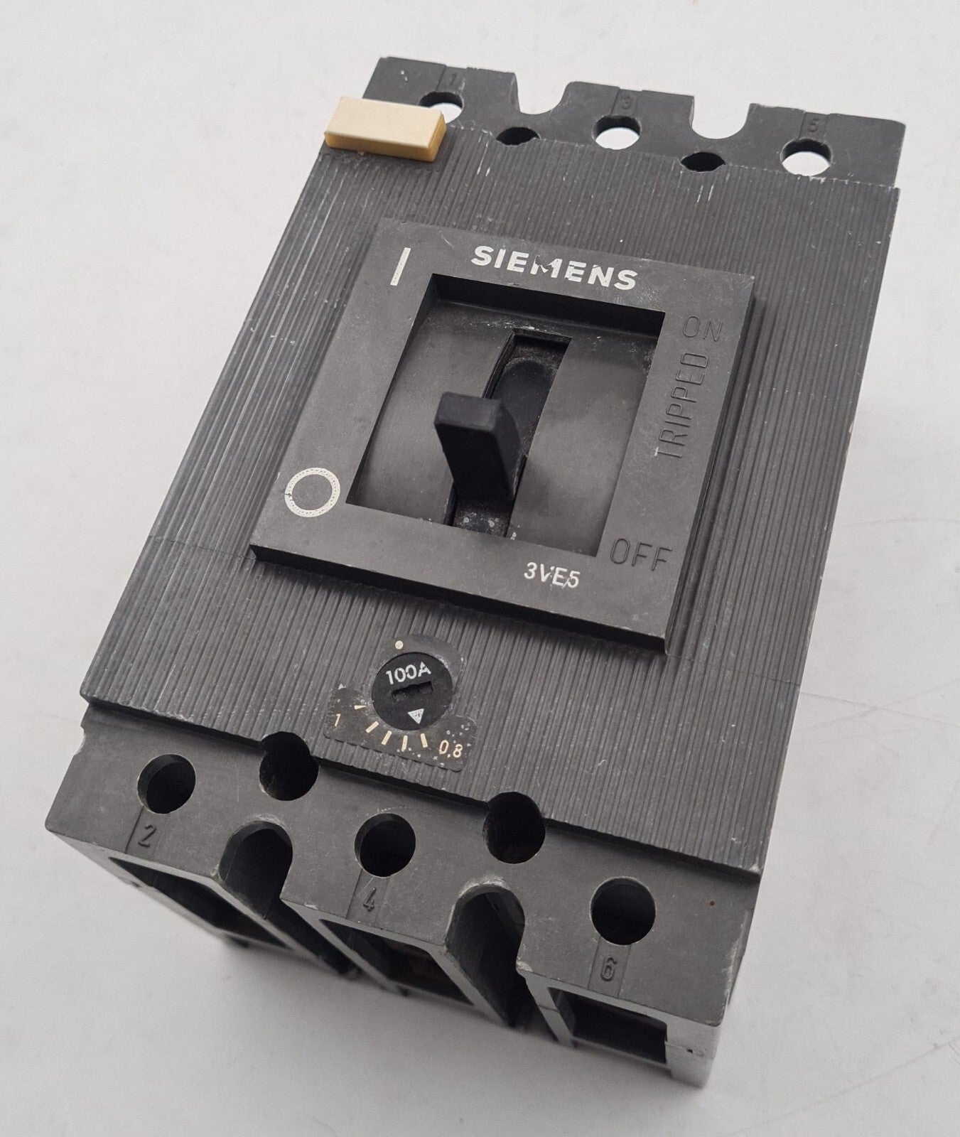 SIEMENS 3VE5 3VE5201-0CT00 VDE 0660 IEC 157-1 CIRCUIT BREAKER