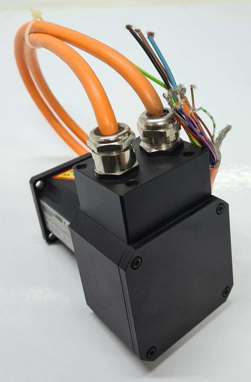 KOLLMORGEN SEIDEL SERVO MOTOR DBL2H00020-CDD50-24V-FLYING 5.5A 0.06 kW