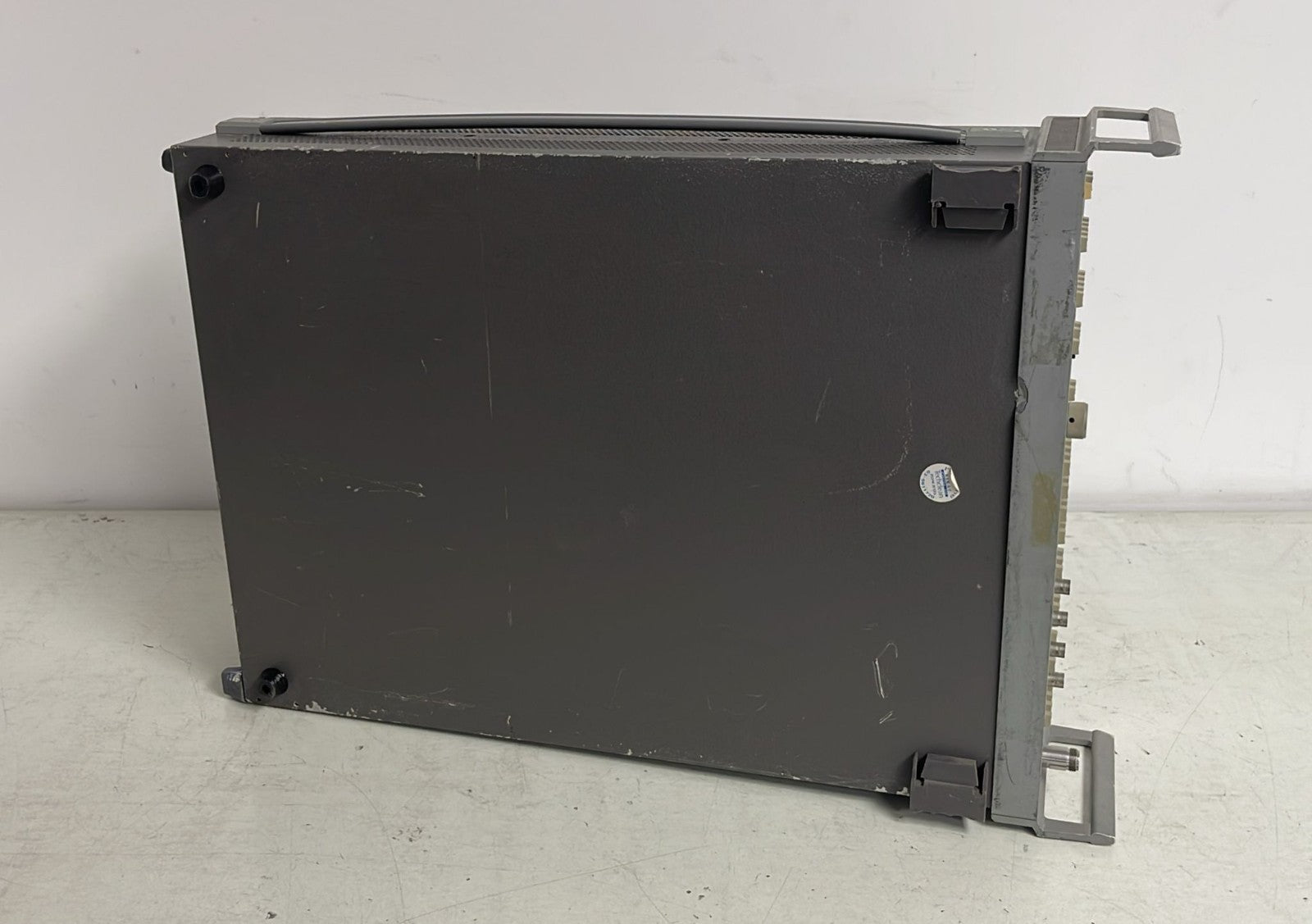 Wiltron Model 6747B Swept Frequency Synthesizer 10MHz 20GHz