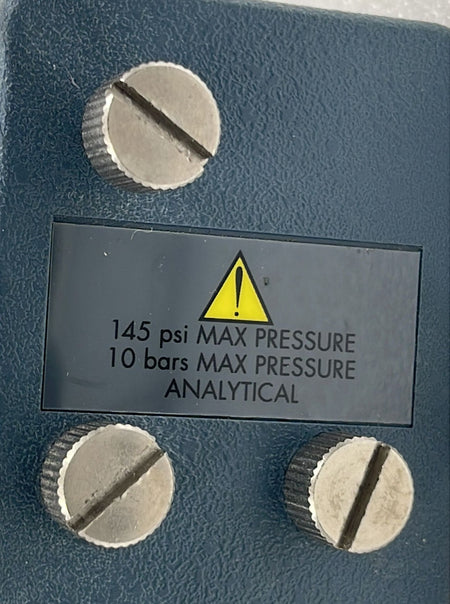 Waters Alliance 2475 flow cell holder pressure rating label view