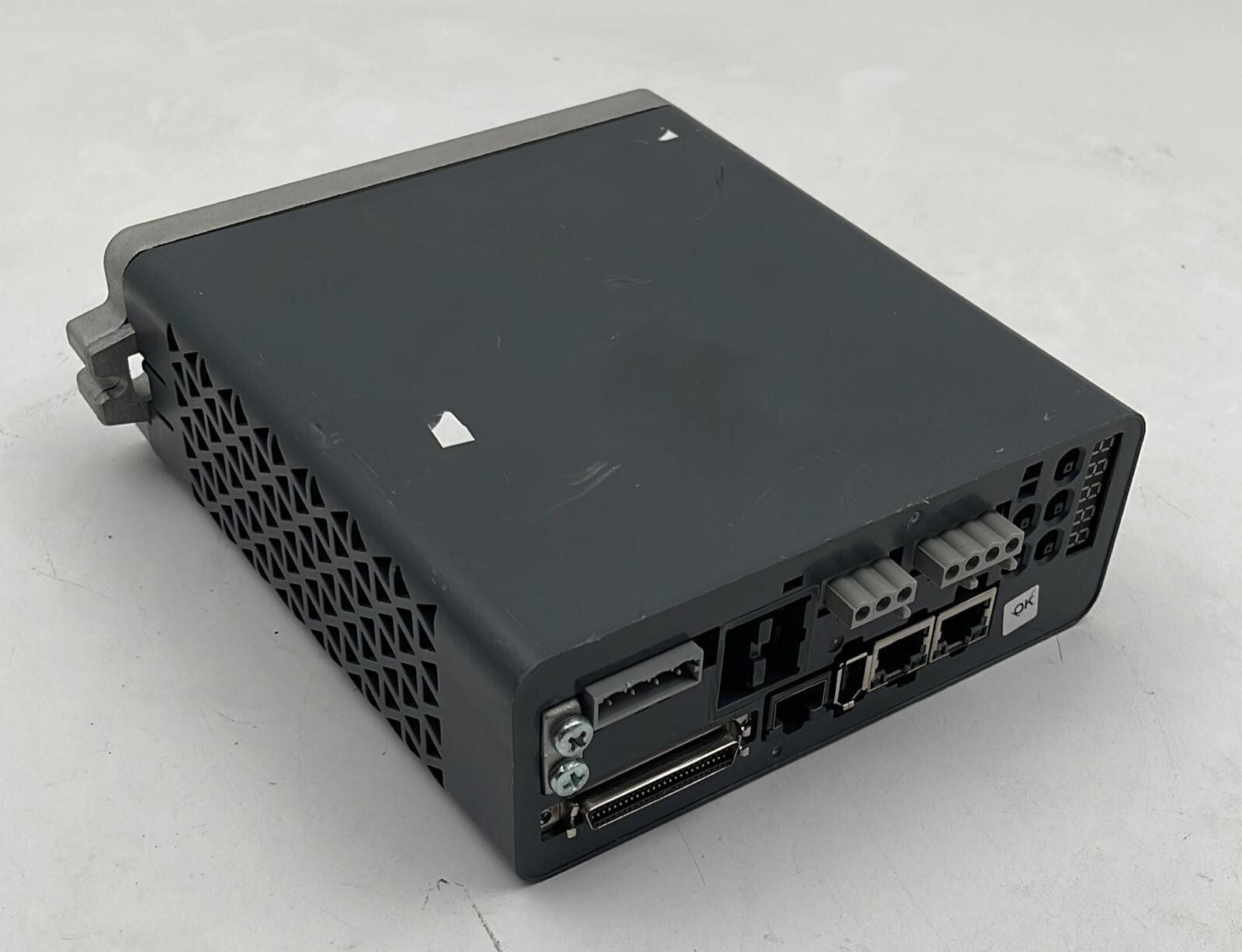 Schneider Electric 750W Encoder Feedback Motion Servo Drive LXM28EU07M1X