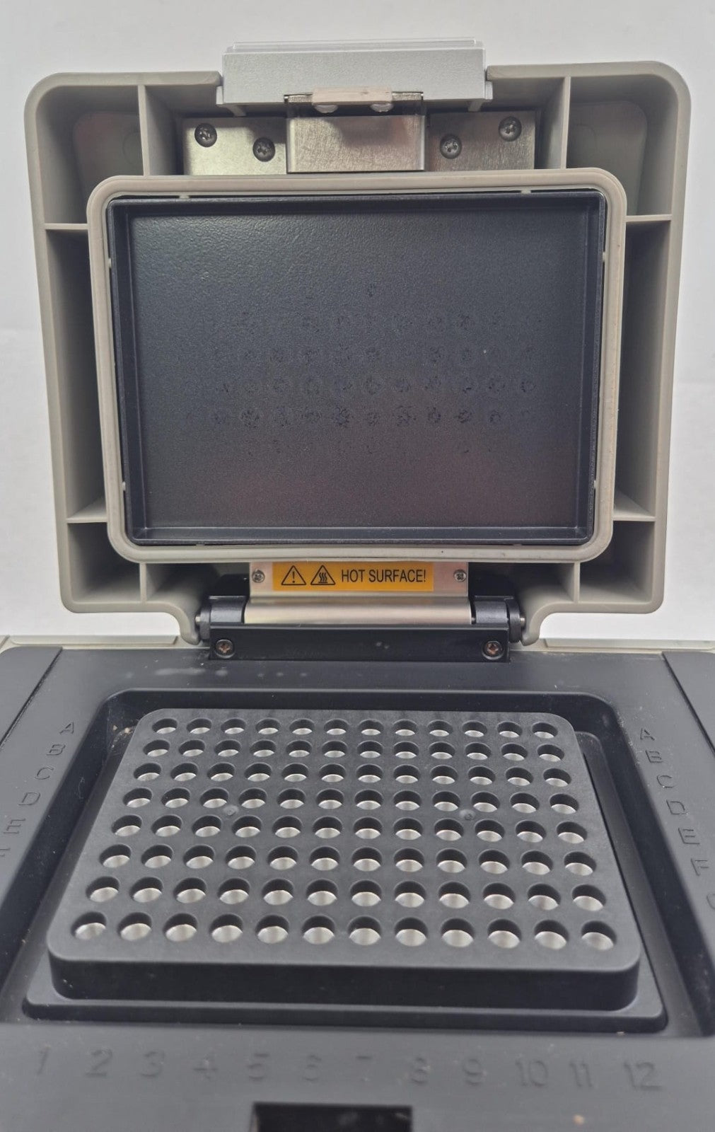 Hangzhou BIOER Technology LifeECO TC-96/G/H(b)C 96-well Gradient Thermal Cycler