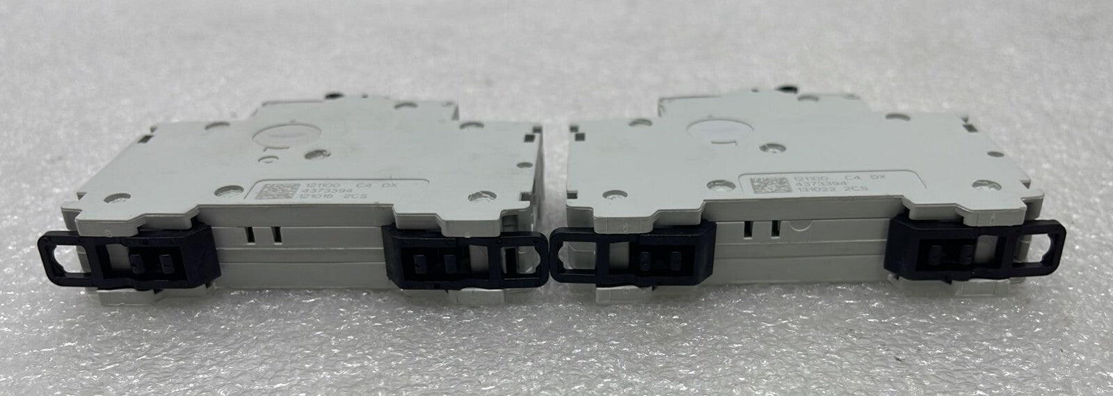 [LOT OF 2 ] ABB SN201M C4 CIRCUIT BREAKER 4A 1 POLE P/N 2CSS275101R0044