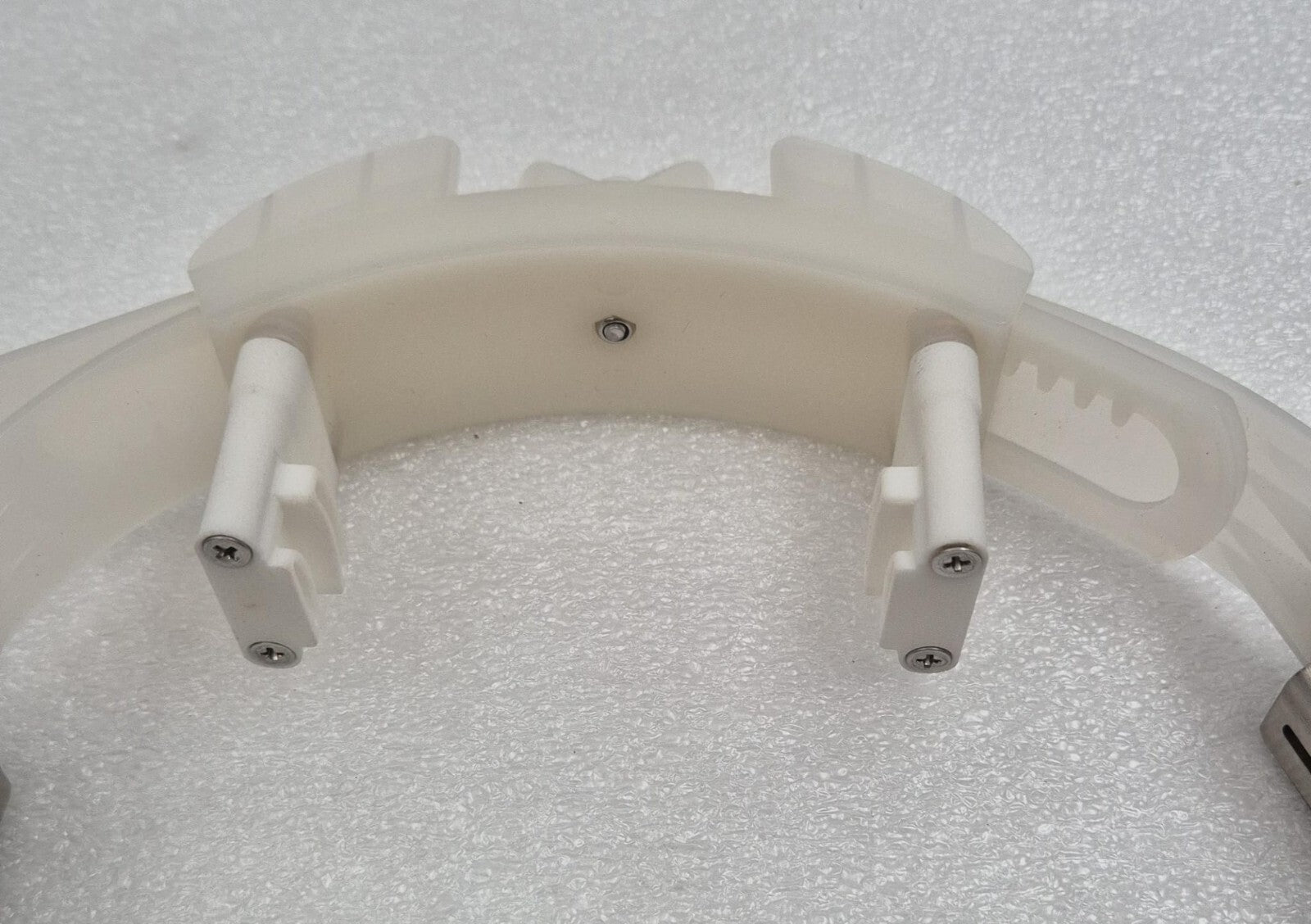 InMode Head Mounted Hands-Free Medical device Face size adjustment tool