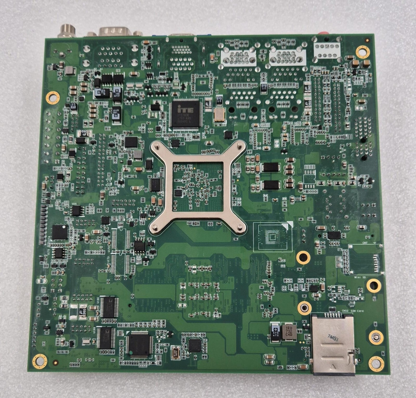 ADLINK AmITX-BT-I-J1900 51-7A100-0A20 Industrial Control Motherboard