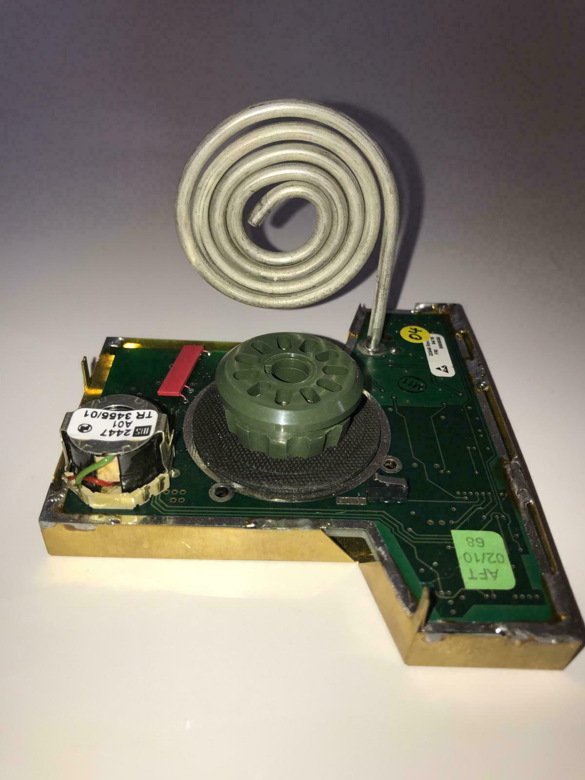 Hamamatsu 931b Photomultiplier Tube With Berthold Junior Lb 9509 Hub Board