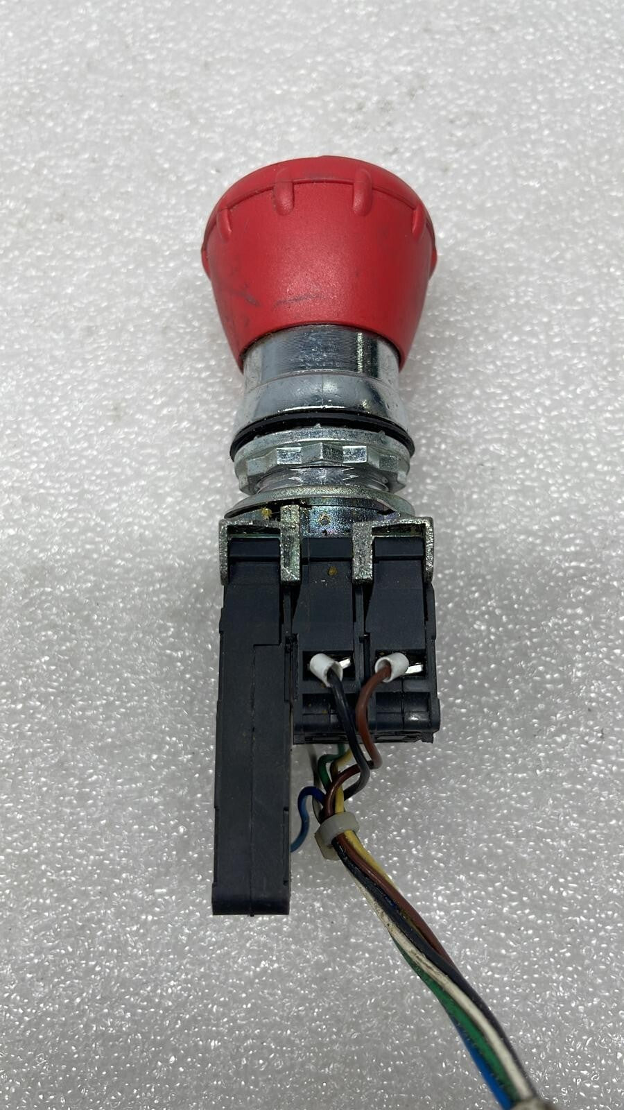 Allen Bradley Emergency Stop Push Button 800F-X01S