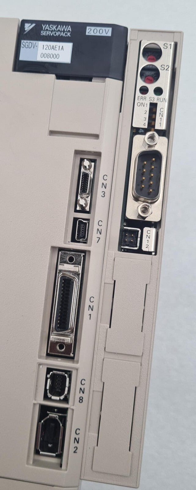 Yaskawa Servopack SGDV-120AE1A008000 200V AC servo drive with front control panel and industrial connectors