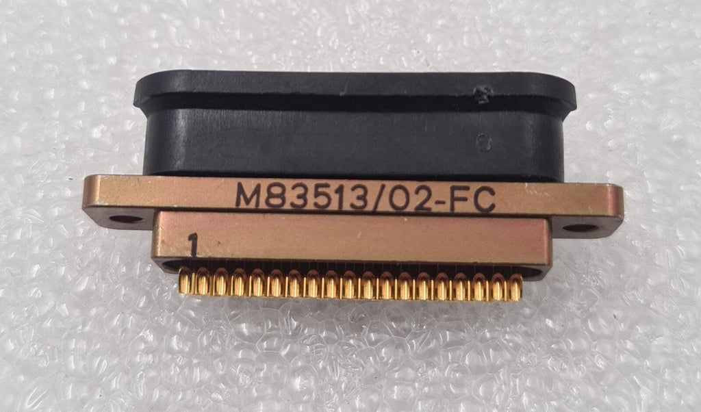 GLENAIR 06324-1030 M83513/02-FC CONNECTOR MICRO-D RECEPTACLE 37-POSITION