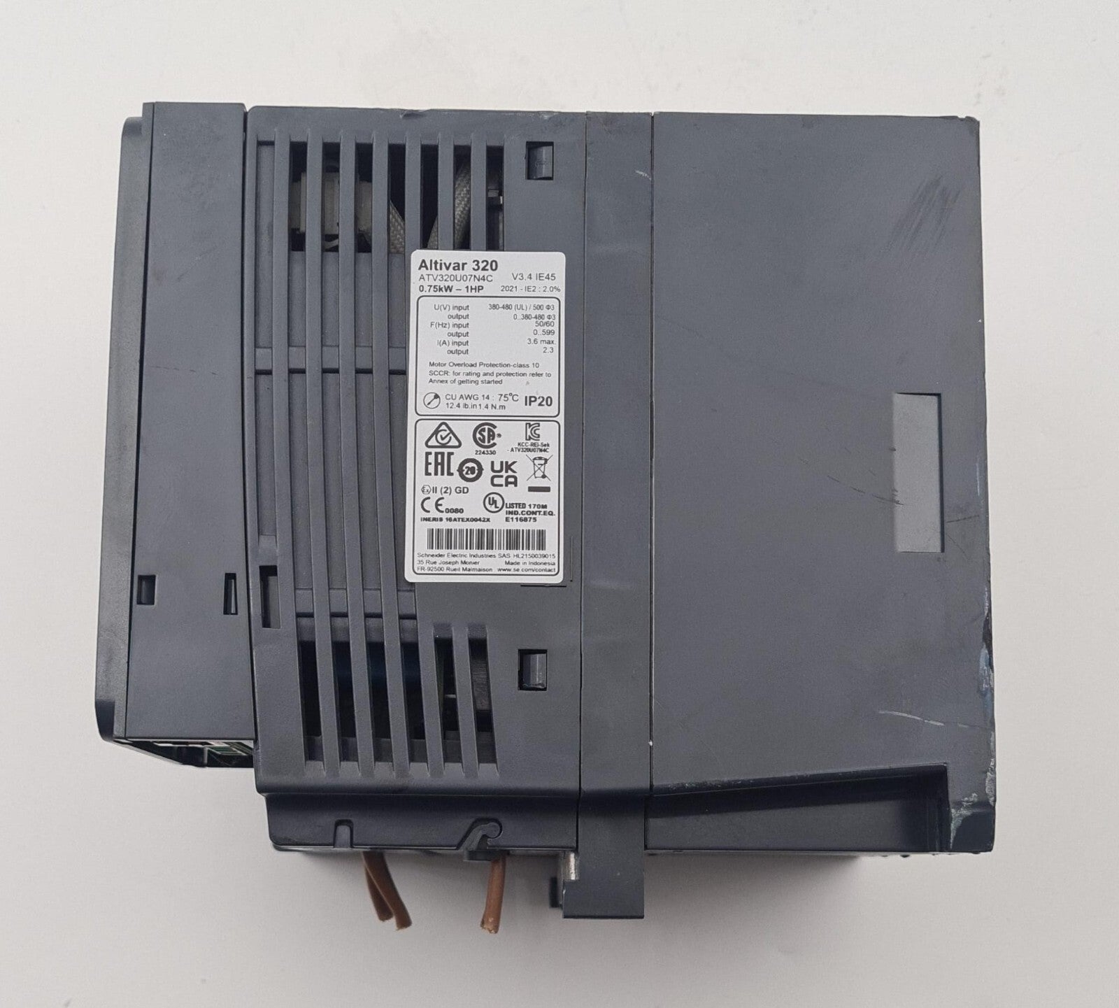 Schneider Electric Altivar 320 ATV320U07N4C Drive Inverter 0.75kW 1HP 380-500V