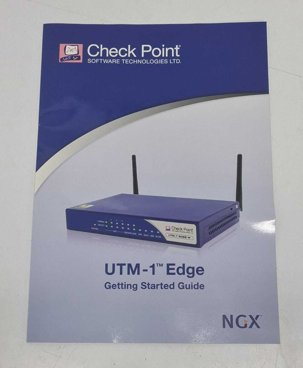 CheckPoint UTM-1 EDGE W SBXW-166LHGE-6 Internet Security Appliance - Full Set