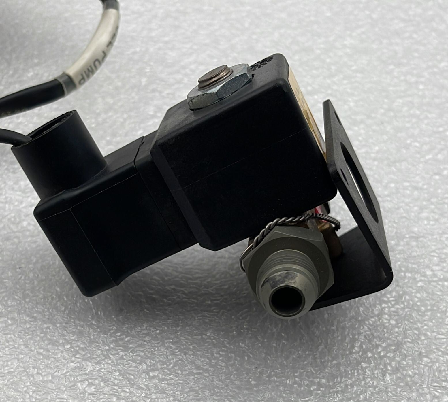 DUKES 5100-00-9 Pump Fuel Boost W/ Parker KT10 Solenoid Coil