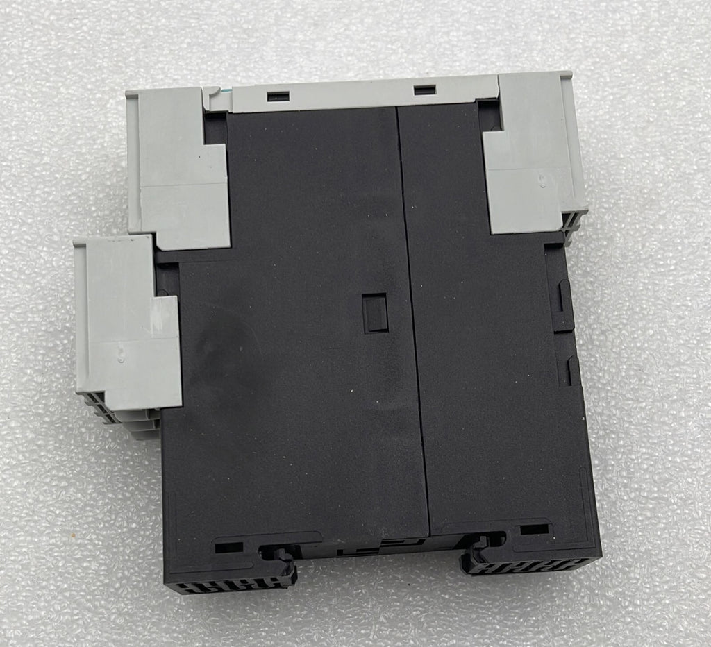 NEW - Siemens SIRIUS 3UG4513-1BR20 Monitoring Relay 160-690V