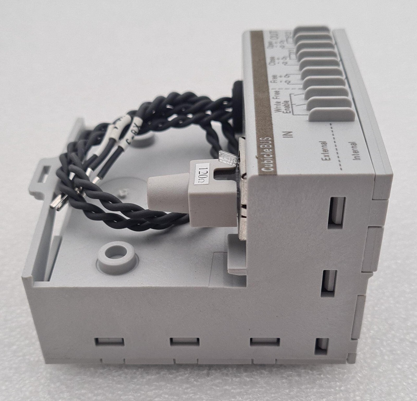 NEW Siemens COM15 3WL9111-0AT15-0AA0 PROFIBUS-DP 1109 CubicleBUS Circuit Breaker