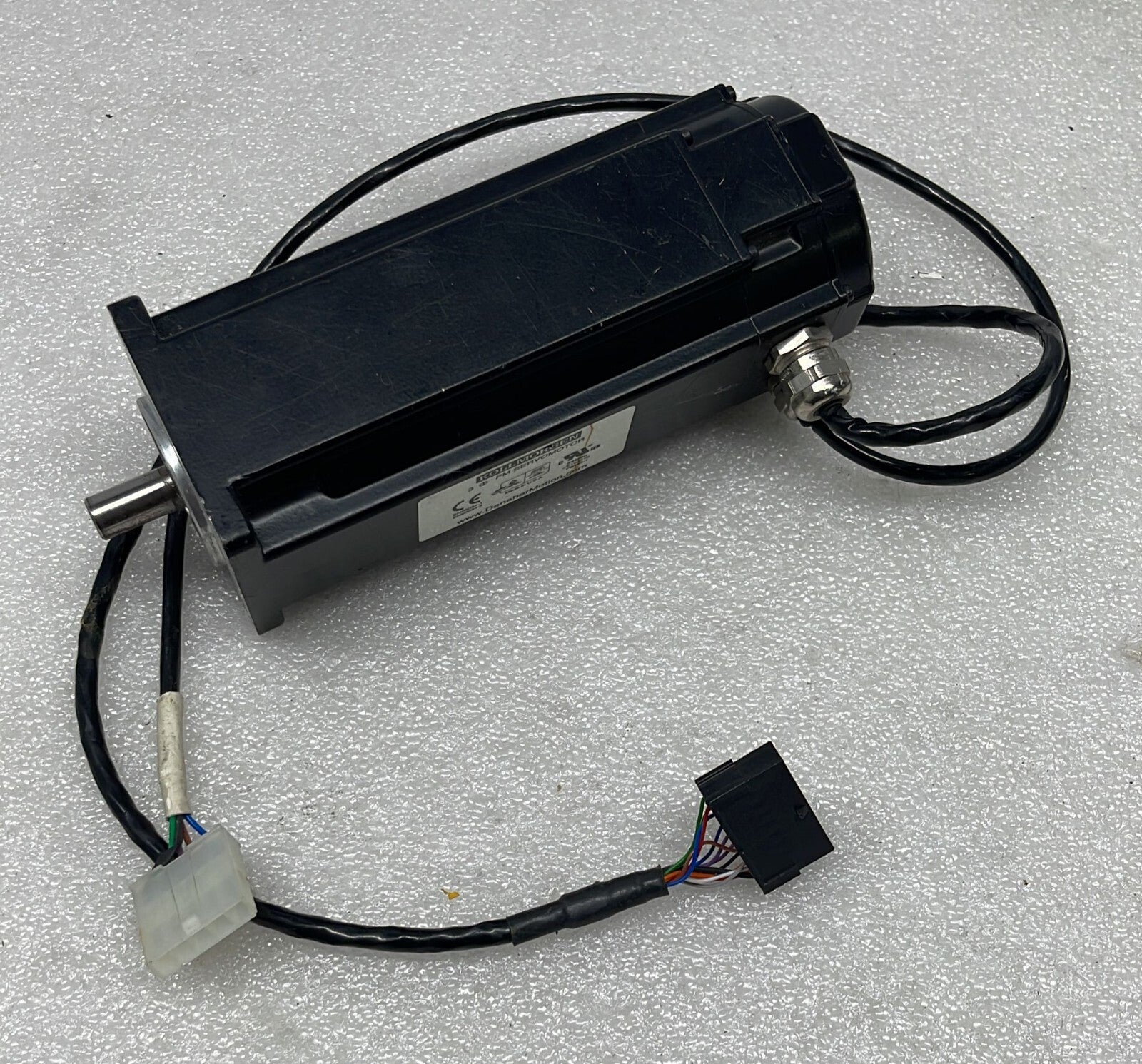 Kollmorgen Automation Servo Motor AKM24F-ENMN2-00