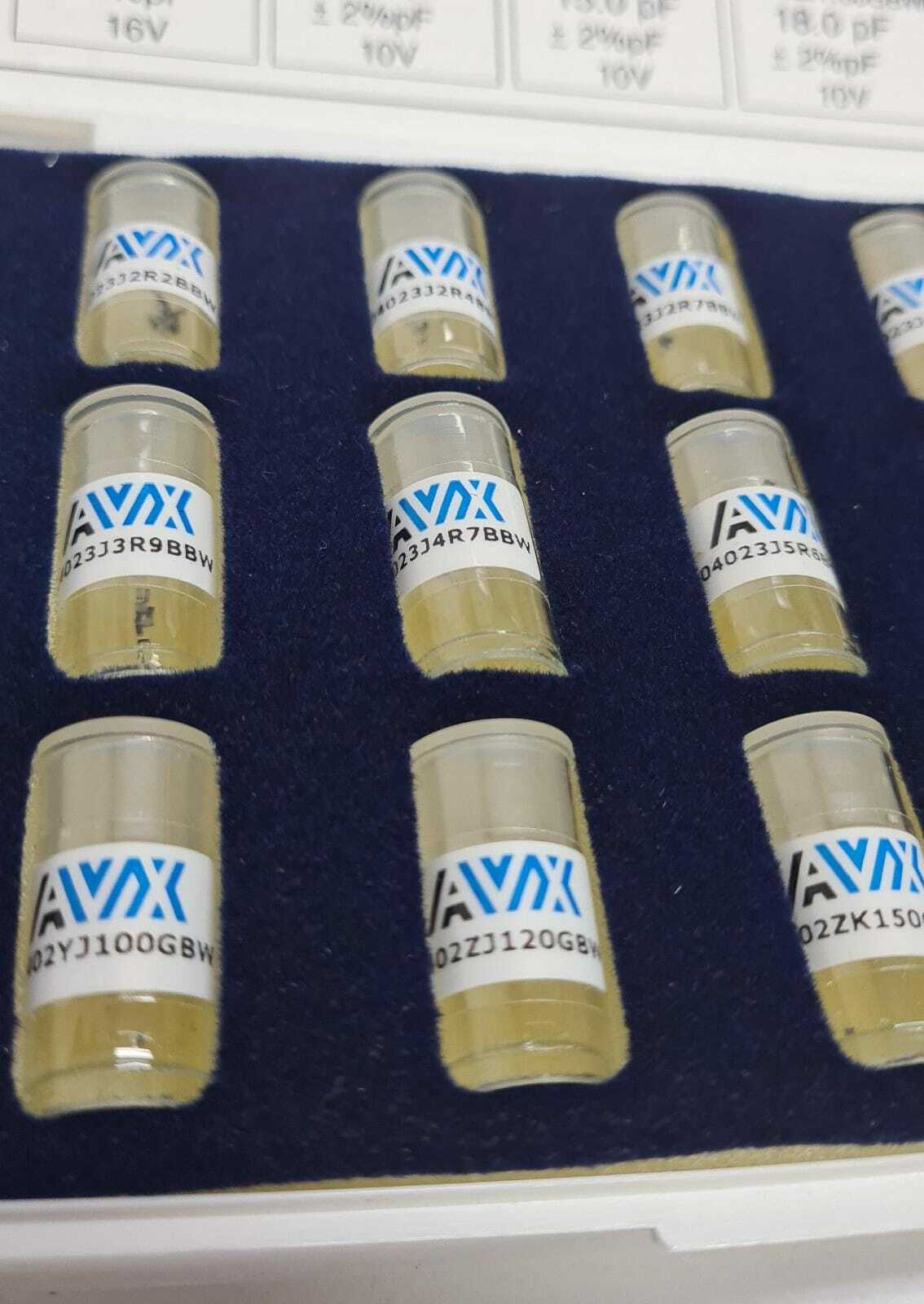 AVX Thin Film RF Microwave Designer Kit ACCU-P0402KIT01 Type1300 2.2pF-22.0pF #2