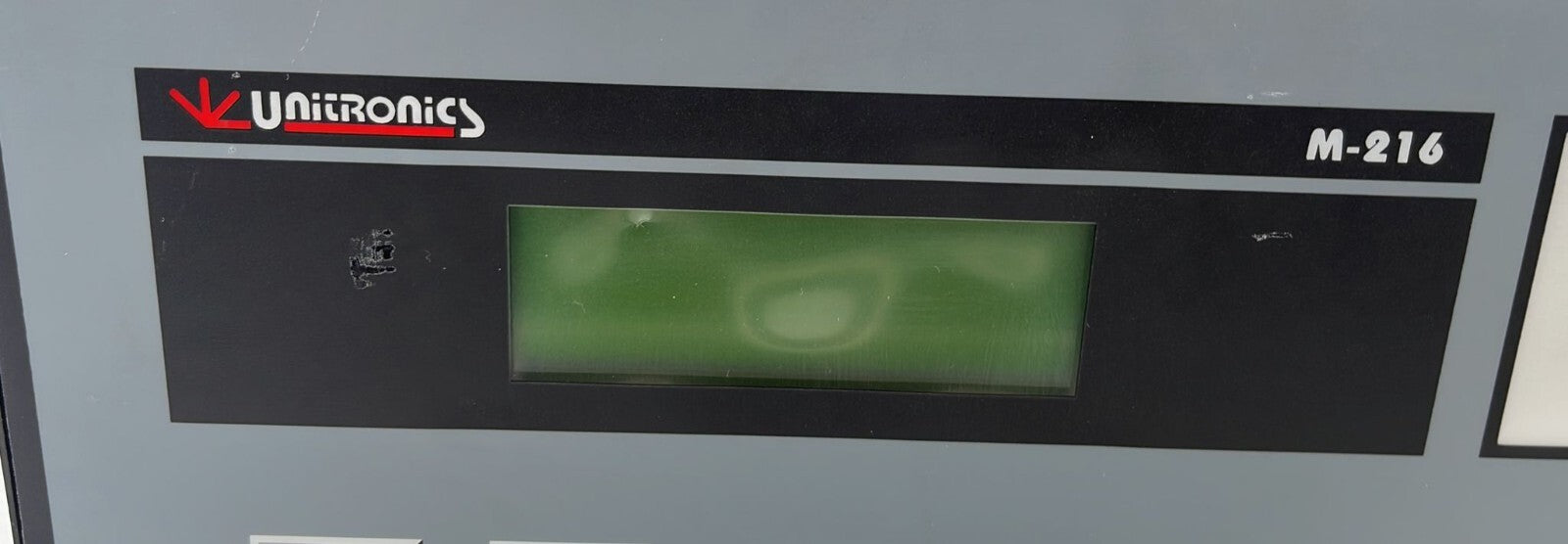 Unitronics M-216 Integrated PLC & Operating Pael M216-12-B1H **AS IS