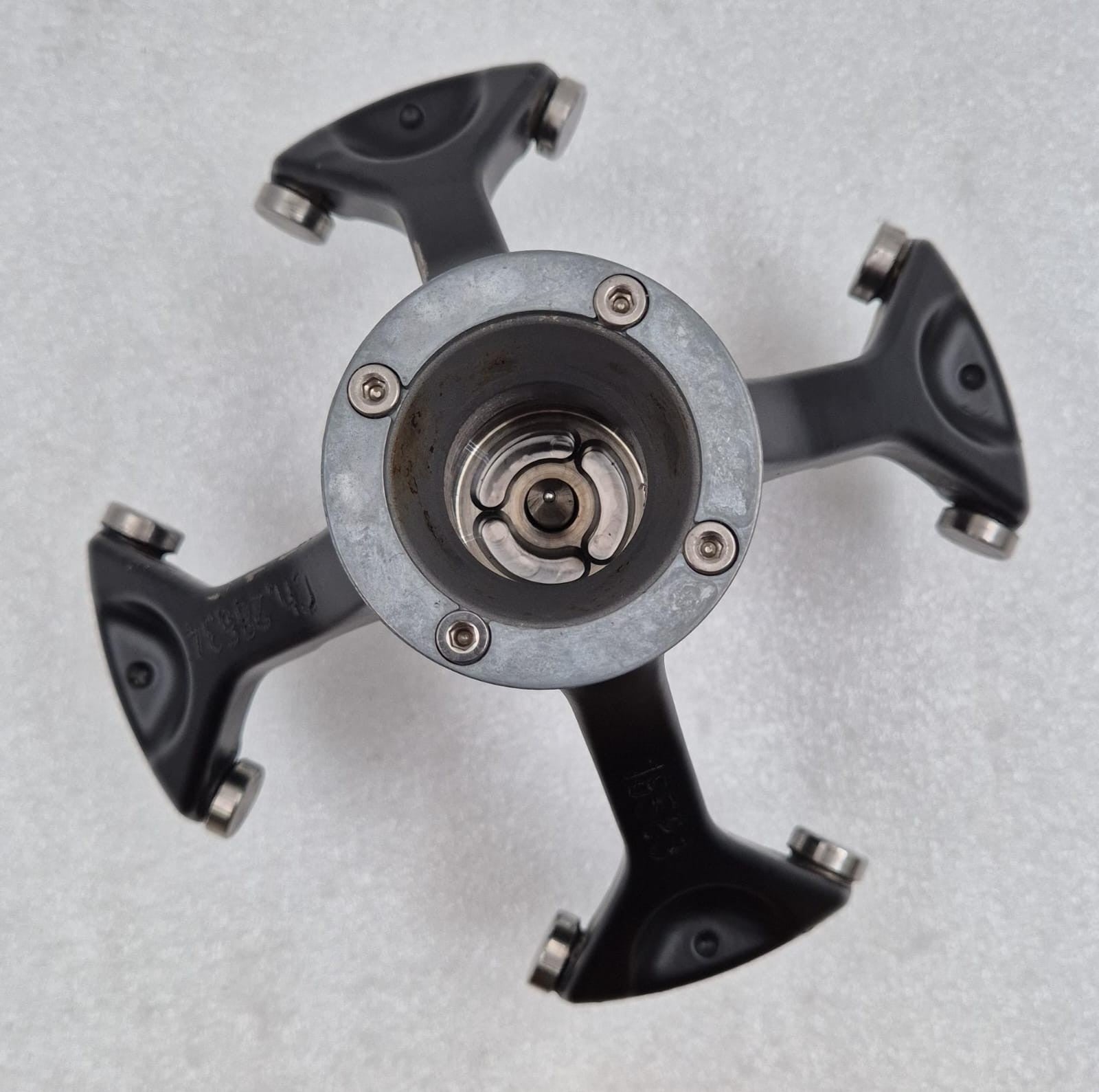 Thermo Scientific ROTOR 75005701 BUCKETS 75005702 -Heraeus Megafuge 8 Centrifuge