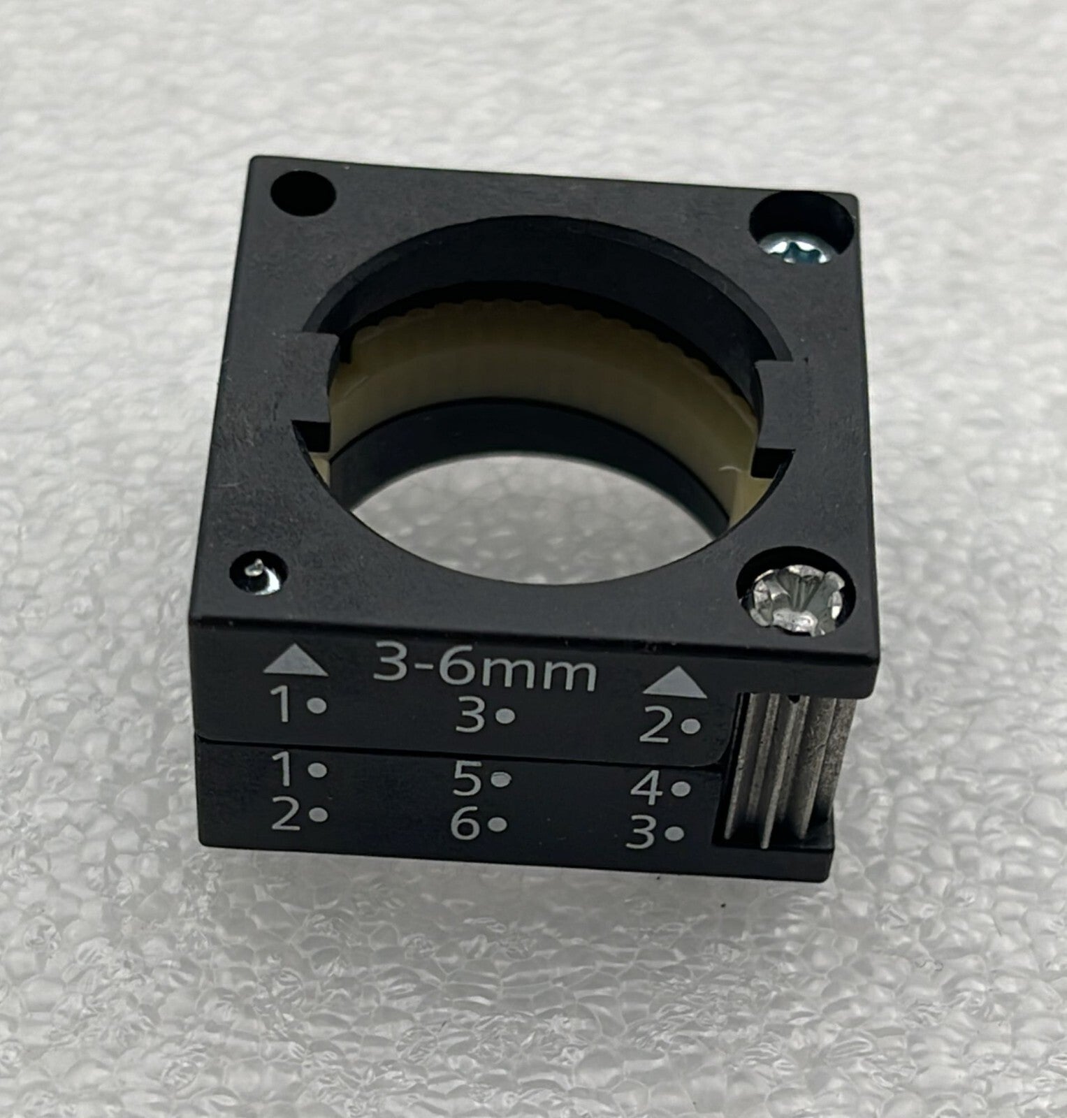 [LOT OF 4] Siemens 3SB3 208-2DA11 Knebel 3 Position Maintained Selector Switch