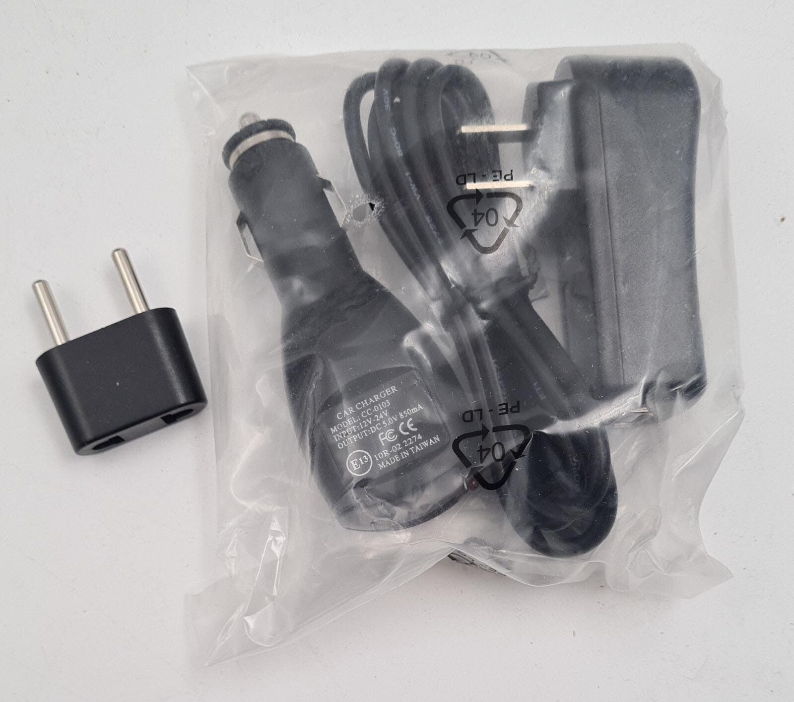 Holux GPSlim236 GR-236 96033-00 Wireless GPS Receiver Bluetooth - KIT