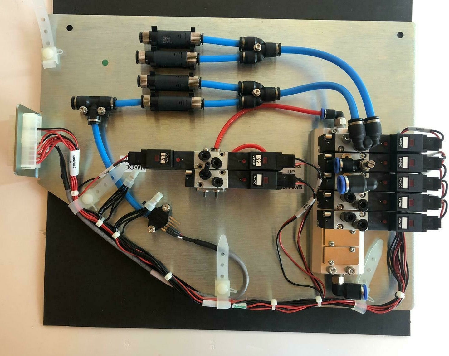 Creo Pneumatic Control Manifold Paper 500-05477B PrePress