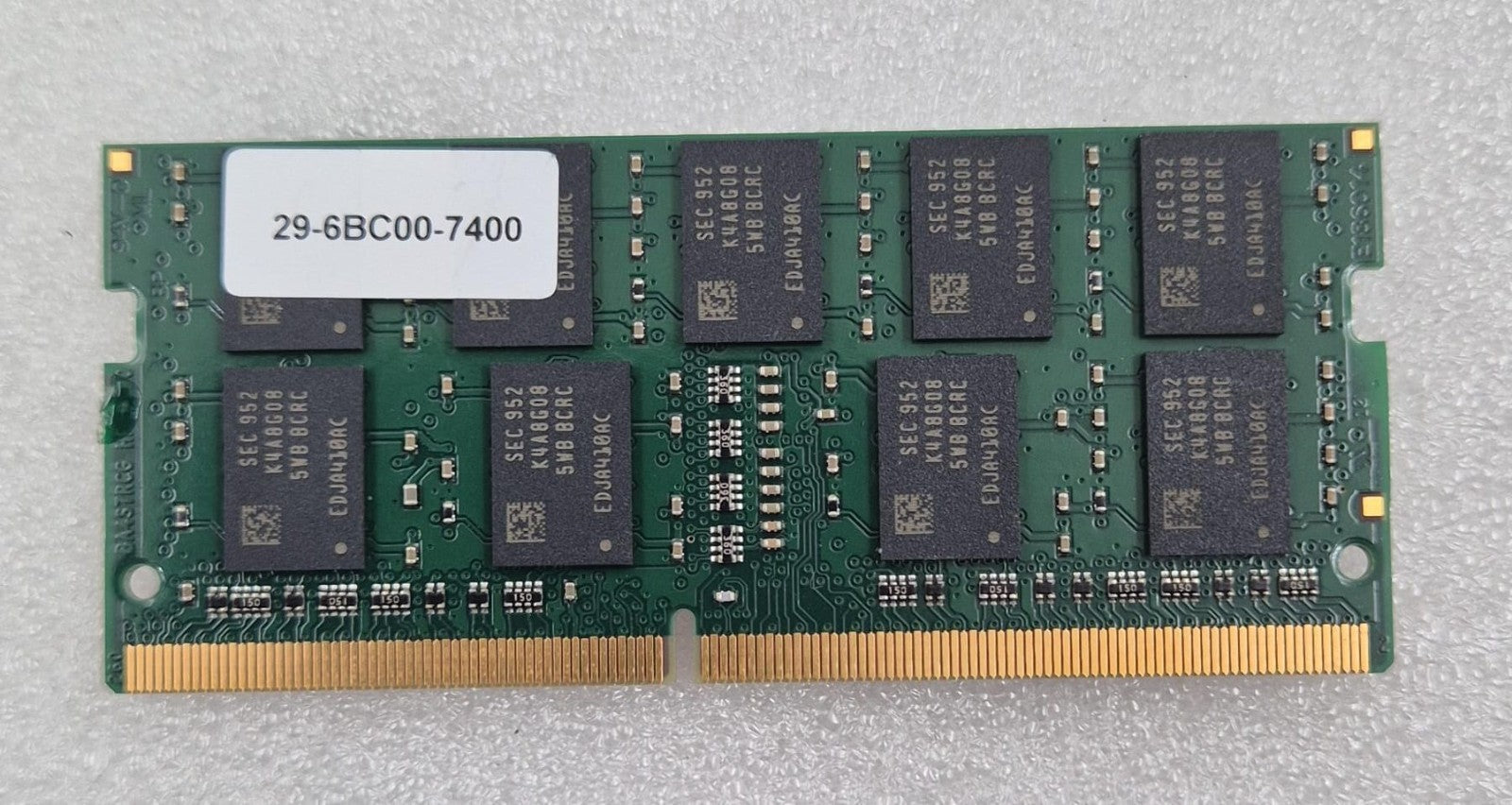 Transcend DDR4 ECC SO-DIMM memory module rear view