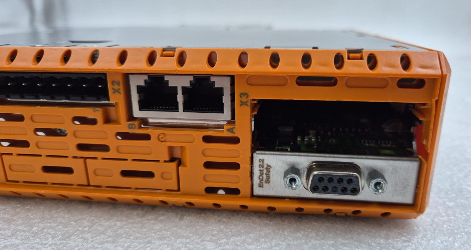 B&R Acopos Multi SafeMC I0028SS 8BVI0028HWSS.000-1 Inverter Servo Drive FOR PART