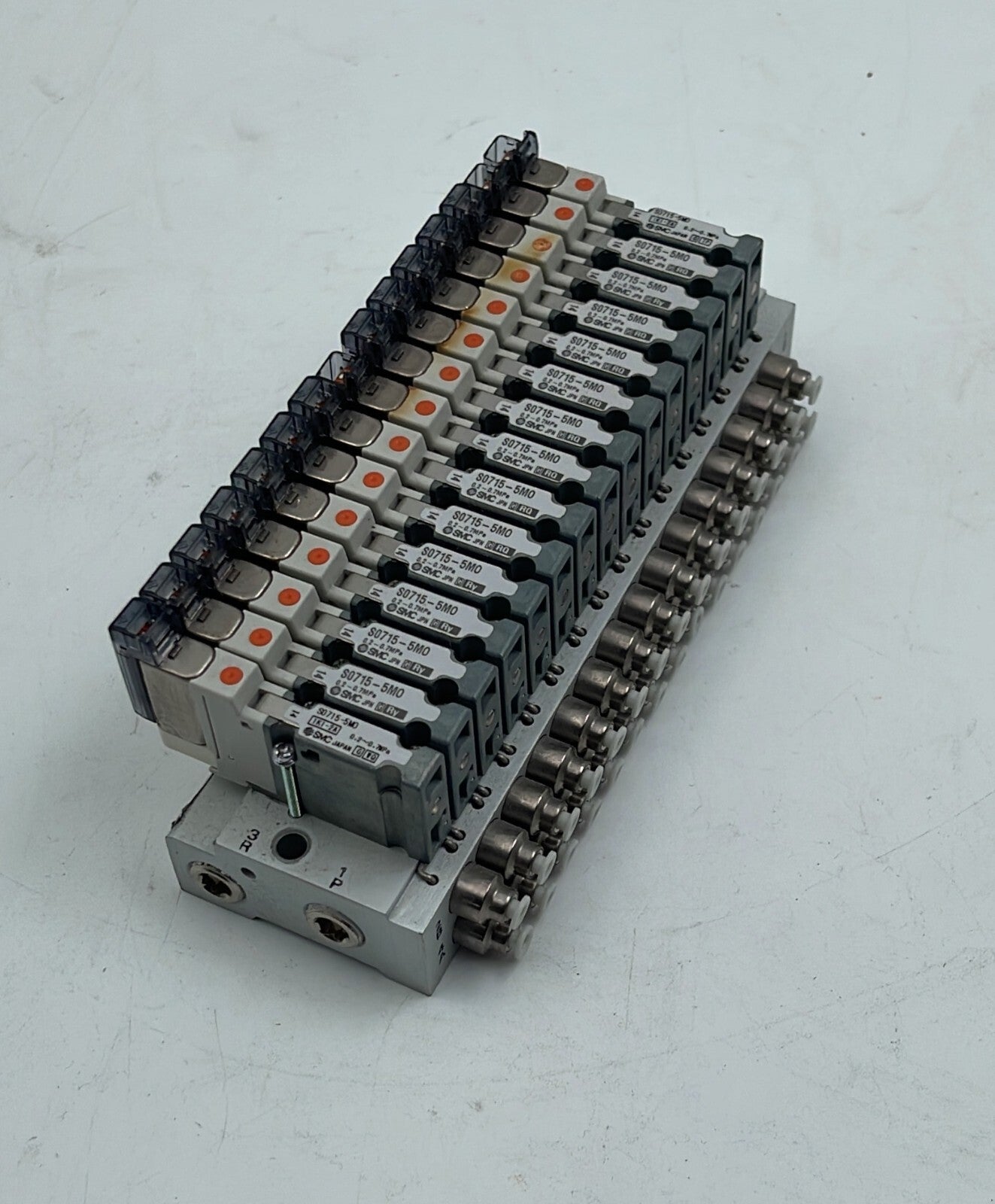 [LOT OF 15] SMC S0715-5MO Solenoid Valve