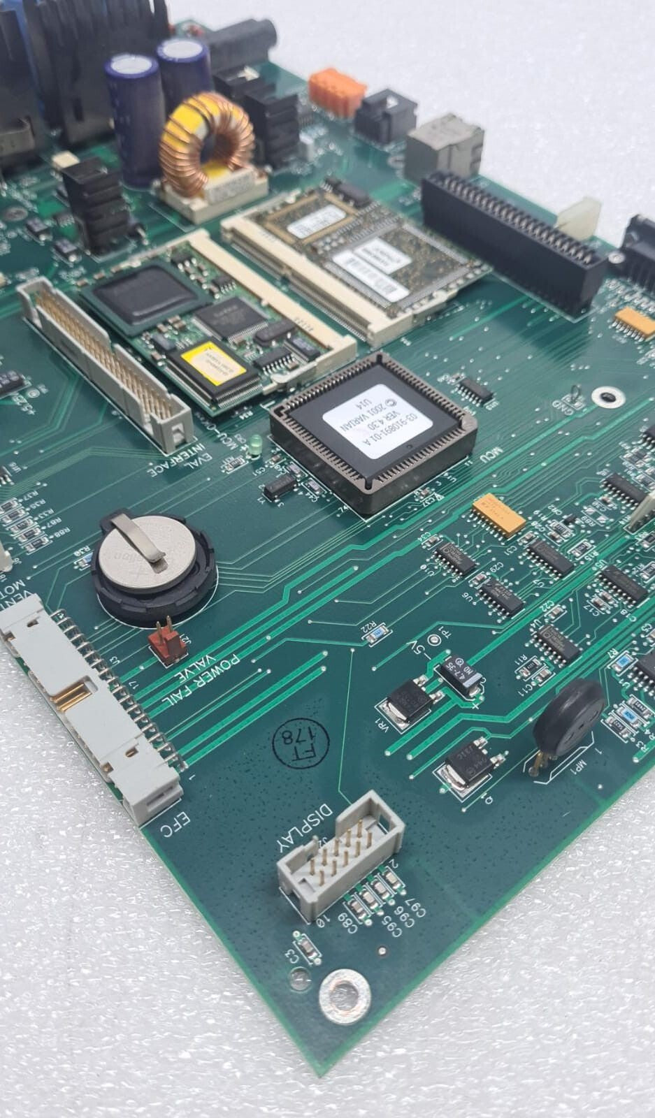 Varian 3900 GC MAIN BOARD ASSY 03-933358-01 SCHEM 03-933361-00