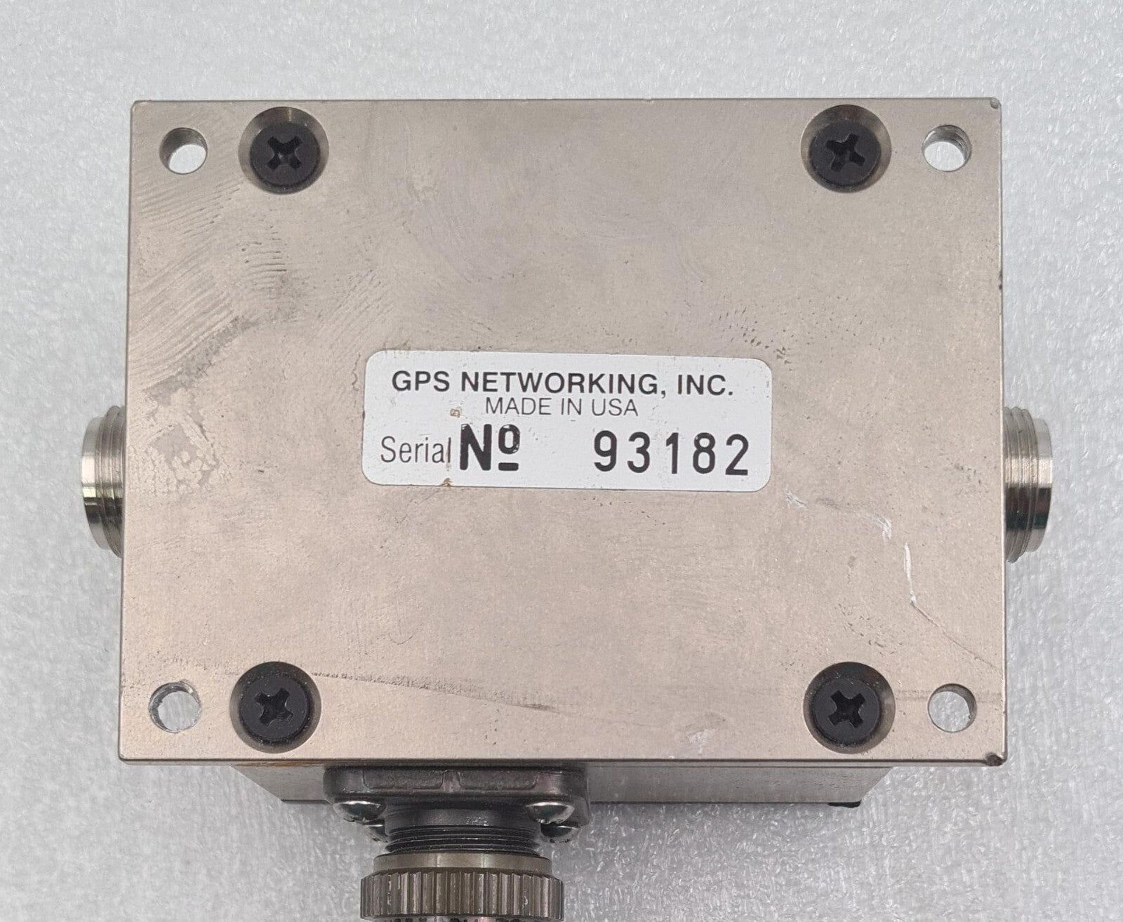 GPS Networking PNRRKAMP-N/5/MC NETWORKED RE-RADIATING AMPLIFIER 30db Splitter