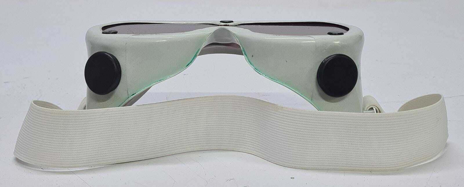 GPT Glendale IRIS Medical 810 LGF Laser Eye Protection Plastic Goggles W/ CASE