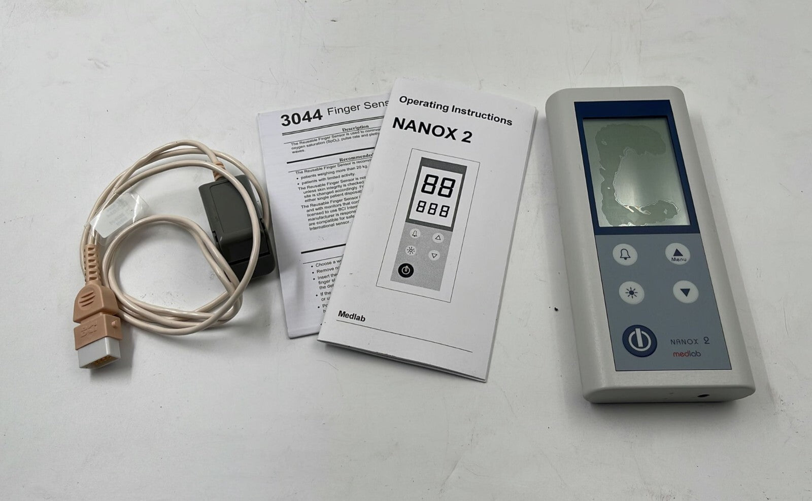 MEDLAB NANOX 2 W/ Oximeter Sensor **AS IS
