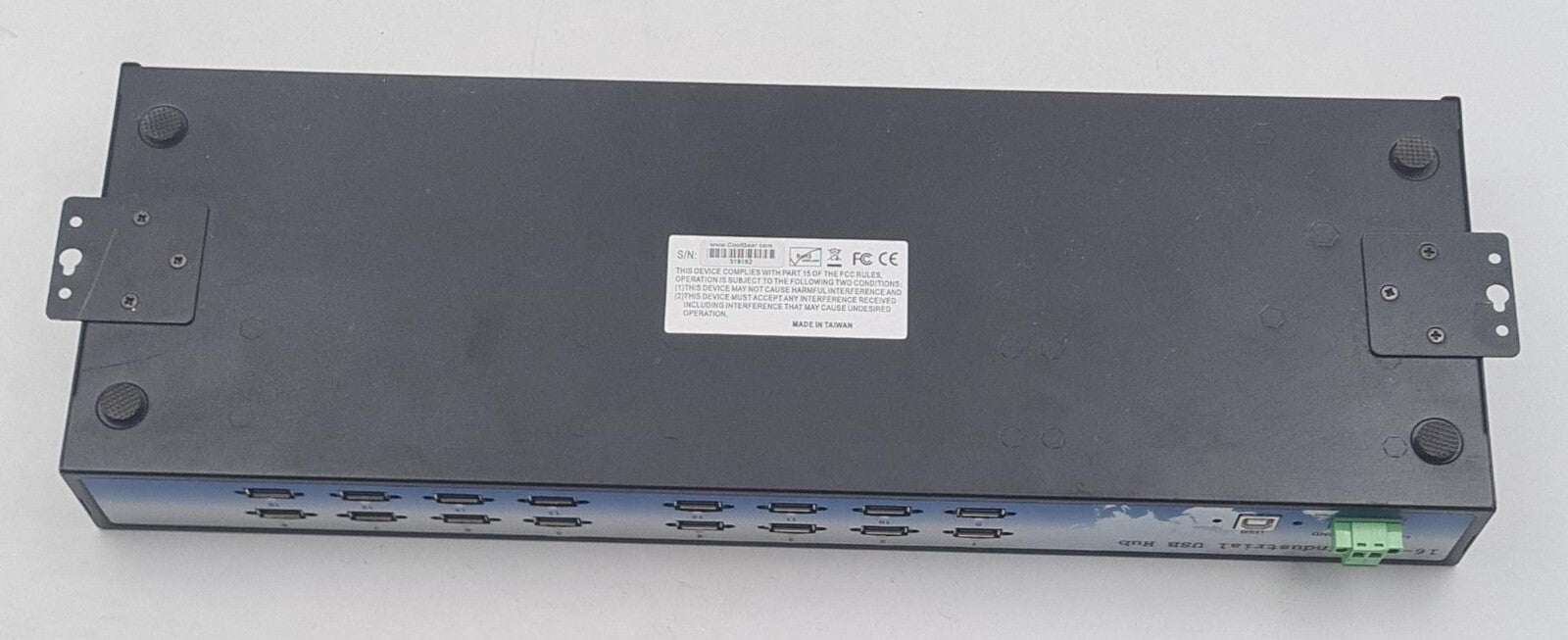 Coolgear 16-Port Industrial USB Hub W/ Rack Mount