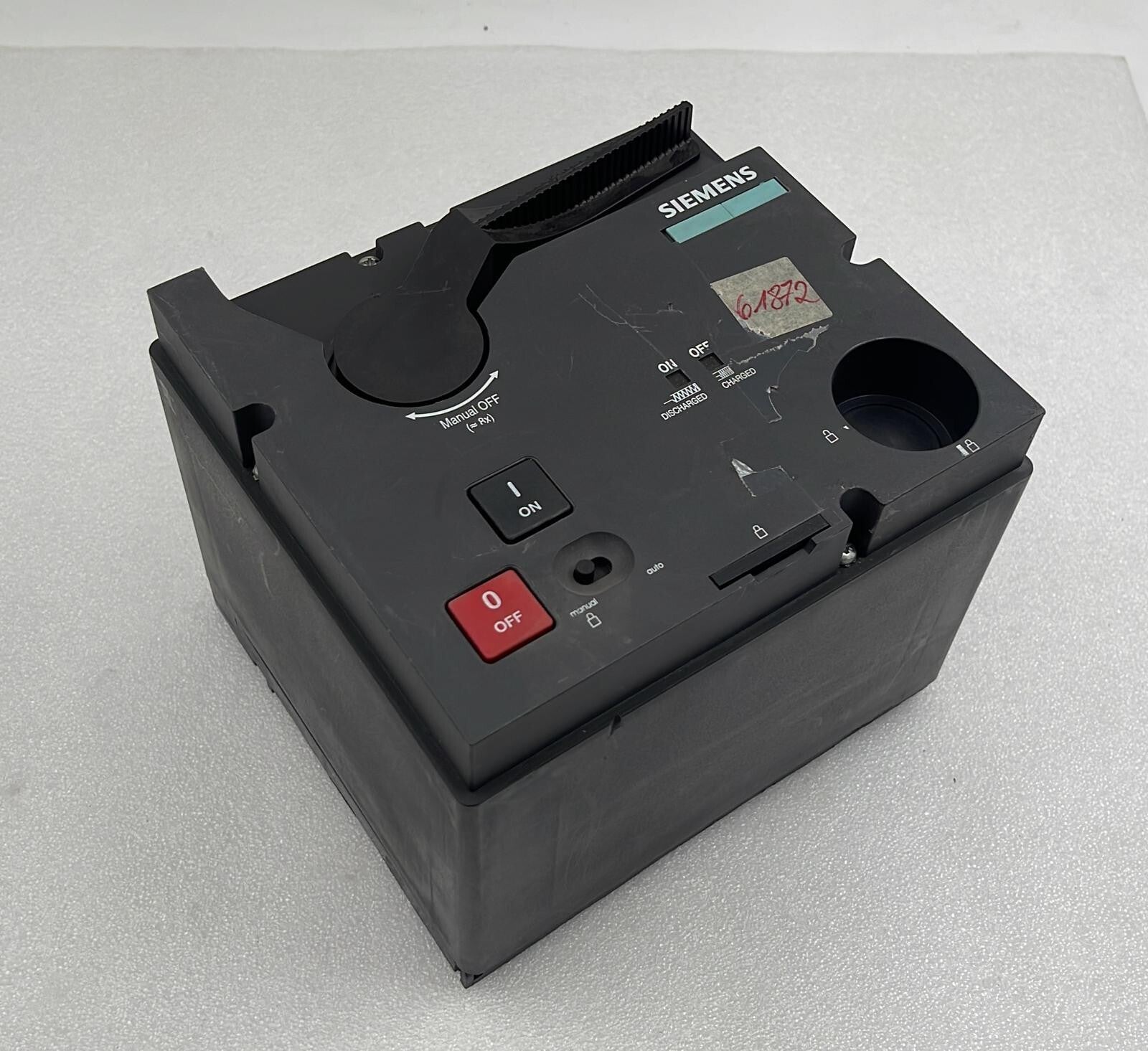SIEMENS 3VL9600-3MQ00 MR Remote Operator Motor Drive Spring-Loaded Circuit Break