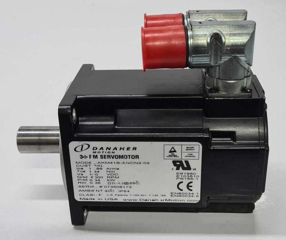 NEW - Danaher Motion 3 PM SERVOMOTOR AKM41S-ANCN2-02 Servo Motor
