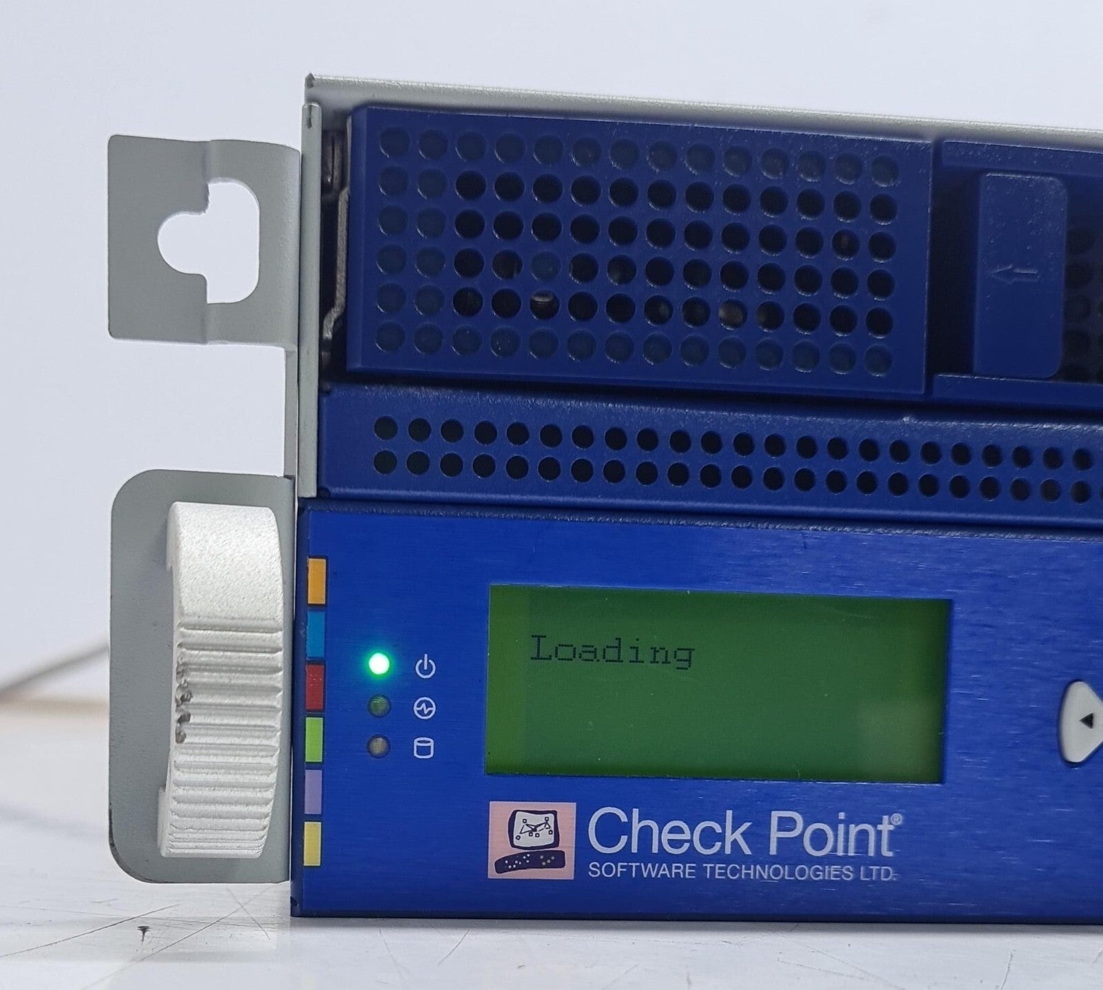 CheckPoint Software Switch P-370 13500 W/ 3* Modules 2* 500GB + 4* SFP+