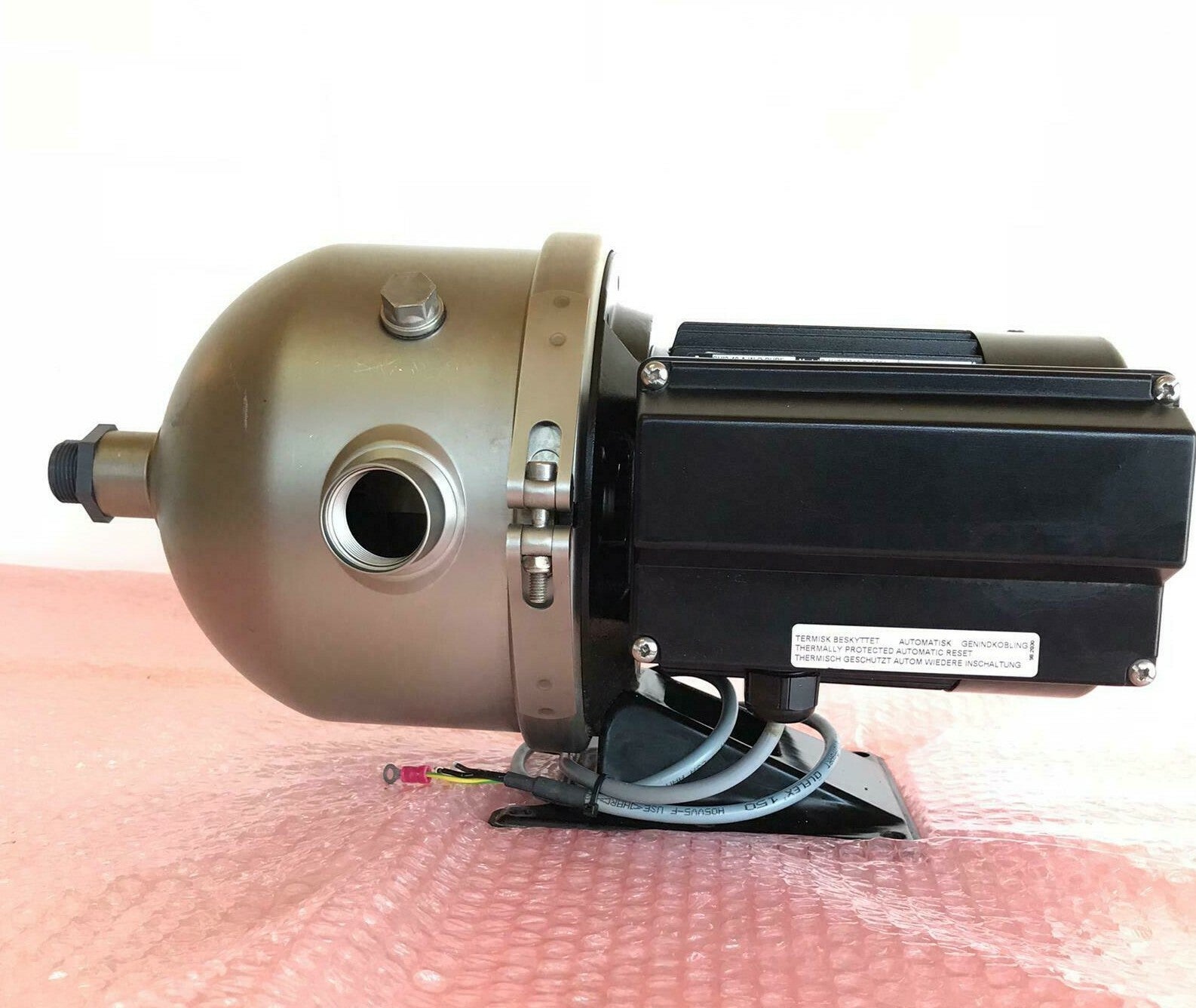 Grundfos CHI2-40 A-W-G-BUBE Multipurpose SS Pump 220/240VAC C-4HZ20019 P10521