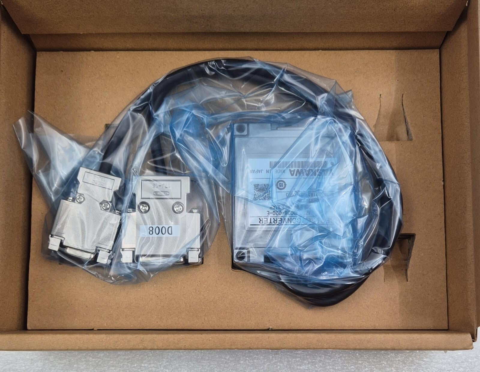 NEW - YASKAWA Serial Converter JZDP-D008-020-E Signal Conversion SGLFW-35A230AP