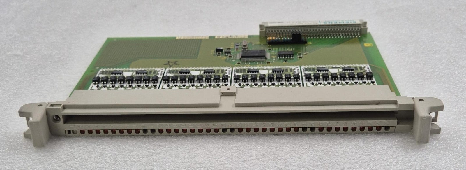 Siemens SICOMP AMS-P217-A32 C8451-A45-A14-2 digital input Board