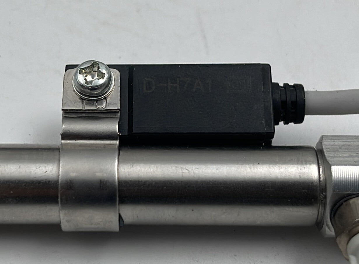 [LOT 25] SMC CDJ2D10-125-DCR3094R Air Cylinder Standard W/ D-H7A1 Solid Sensor