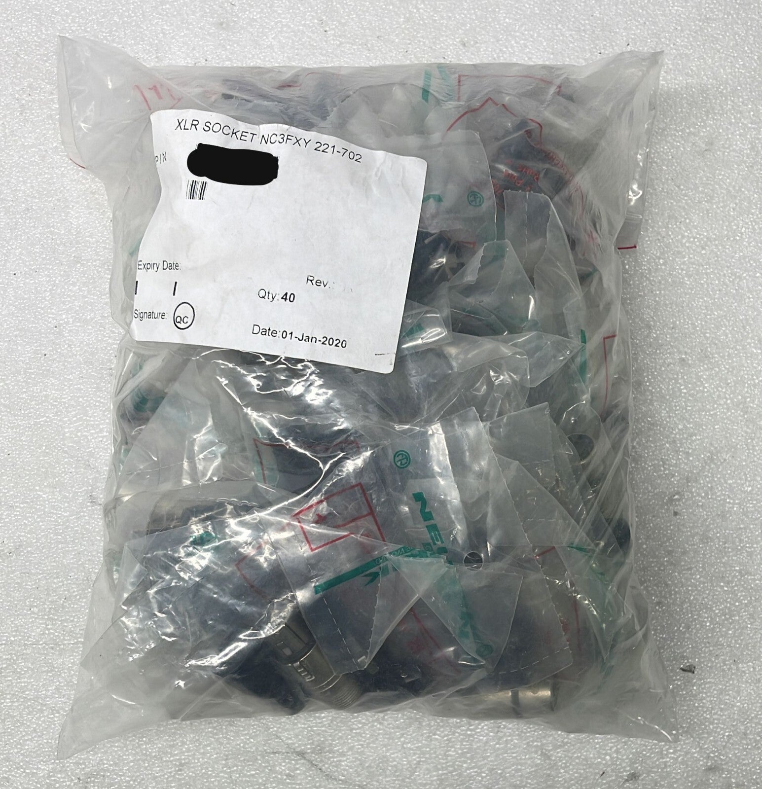 [LOT OF 36] NEUTRIK 221 702 3 POLE XLR SOCKET NC3FXY