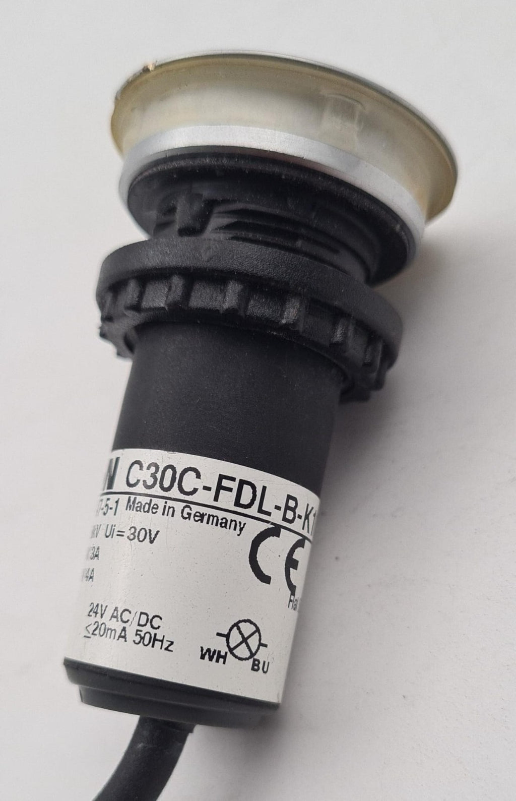 Eaton C30C-FDL-B-K10-24-P65 IEC 60947-5-1 Pushbutton Illuminated BLUE 24V