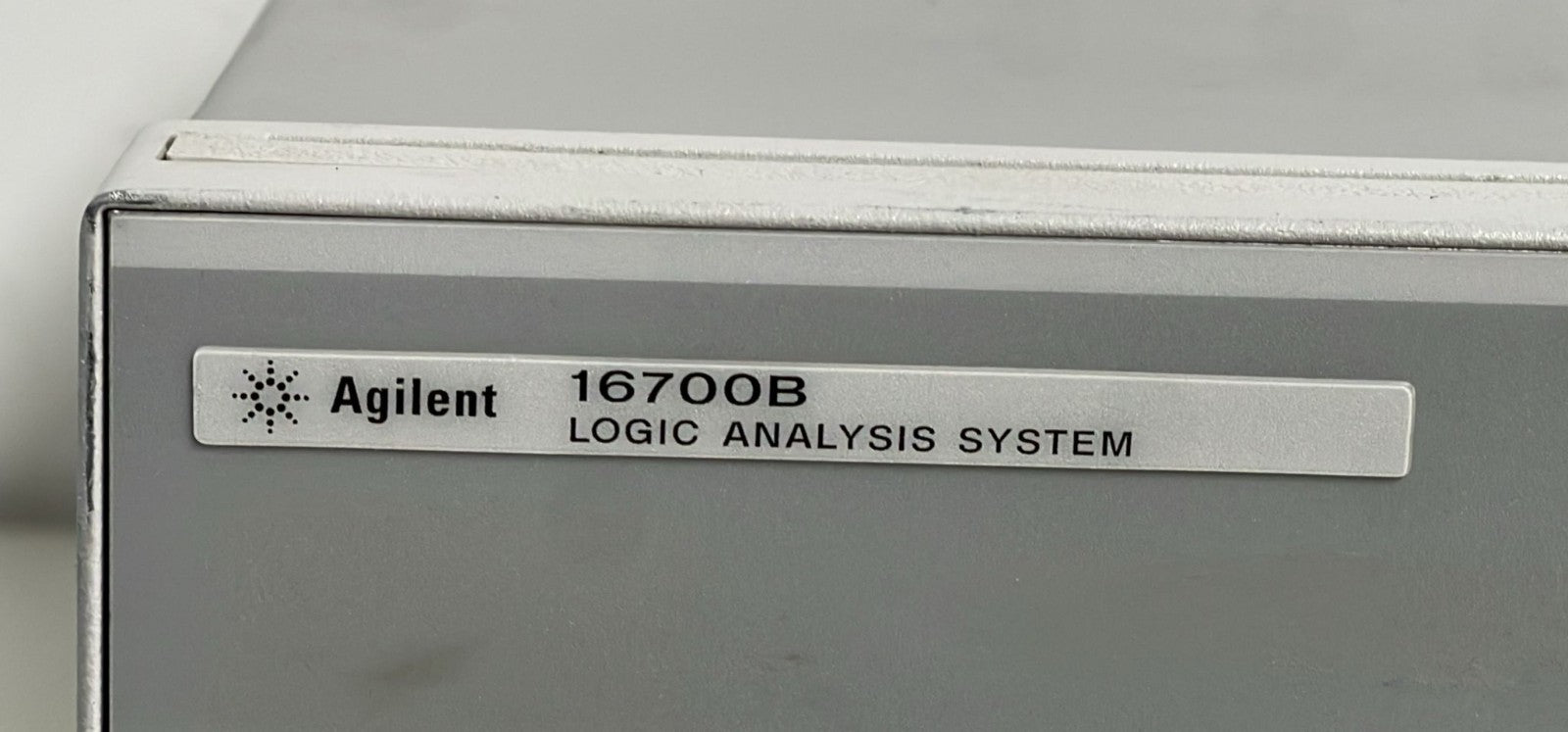 Agilent 16700B Logic Analysis System