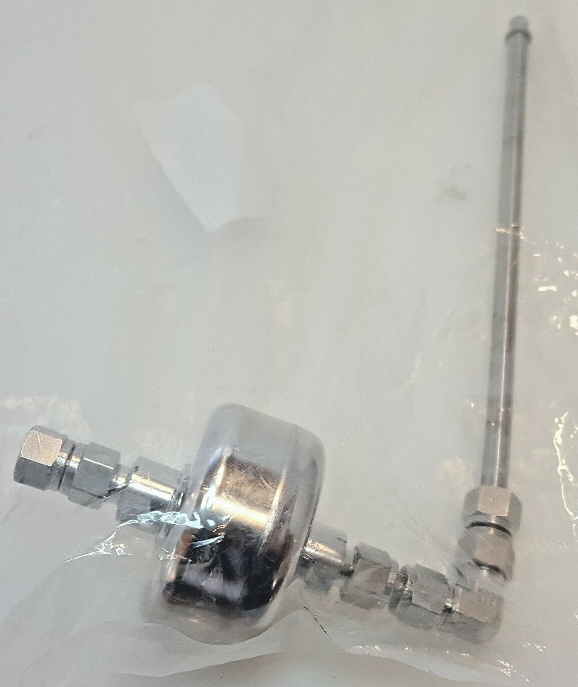 NEW - SMC Gas Filter SFC102-03 W/ Fittings